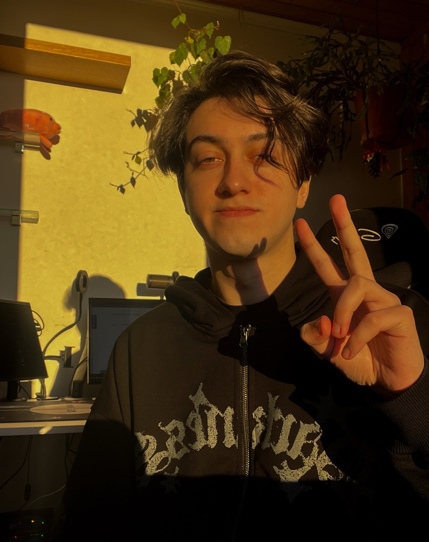 Игорь Белый